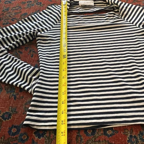 Striped vintage top - Picture 10 of 16